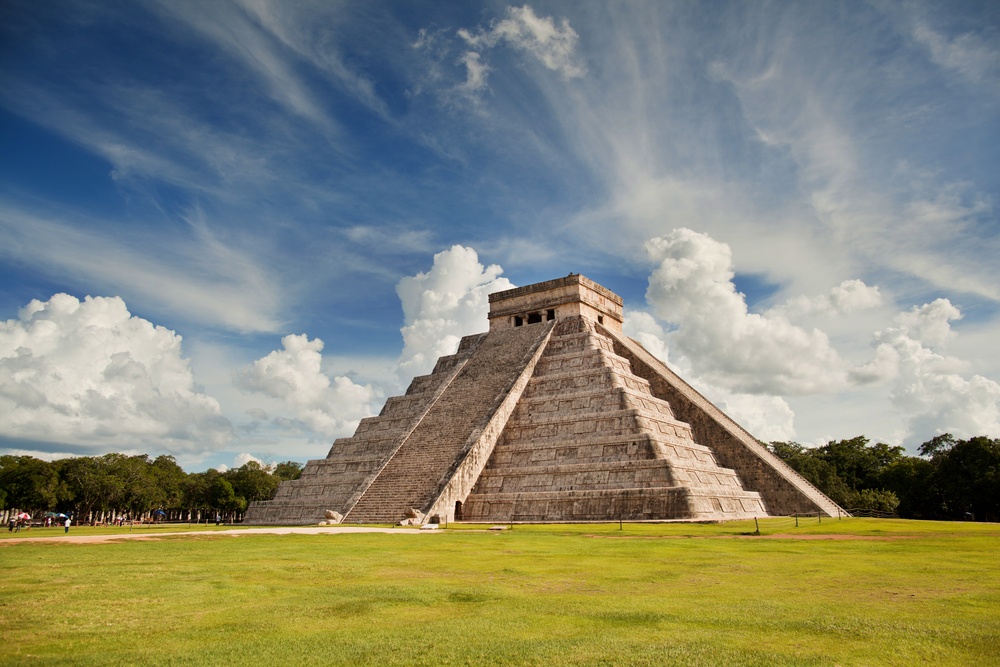 Sacred Sites: 10 Spiritual Locations Around the World That Will Elevate You - image Chichen-Itza-and-Tulum-Mexico on https://thedreamcatch.com