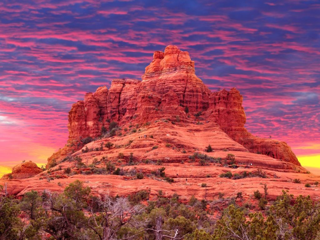 Sacred Sites: 10 Spiritual Locations Around the World That Will Elevate You - image Sedona-Arizona-1024x768 on https://thedreamcatch.com