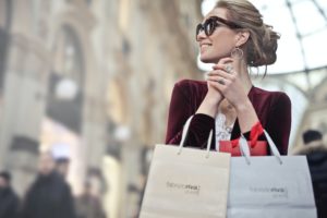 woman-shopping - image woman-shopping-300x200 on https://thedreamcatch.com