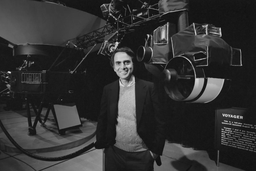 Exploring the Cosmos: 5 Life Lessons Cosmology Can Teach Us - image carl-sagan on https://thedreamcatch.com