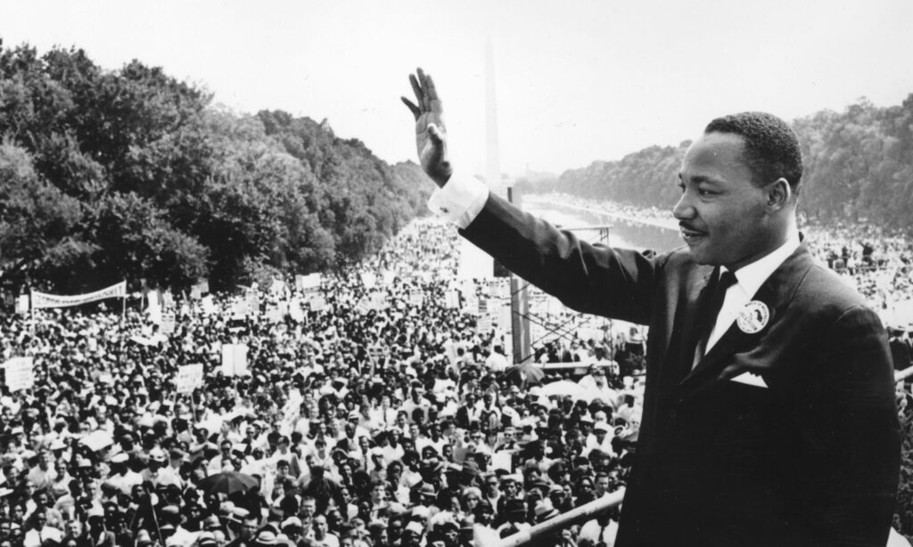5 Prominent Leaders in the Non-Violence Movement and Their Impact - image MLK-1024x614 on https://thedreamcatch.com