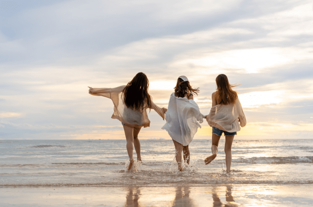 Birth Order and Relationships: Understanding the Connection and How to Use it - image Birth-Order-and-Relationships_M-1024x677 on https://thedreamcatch.com