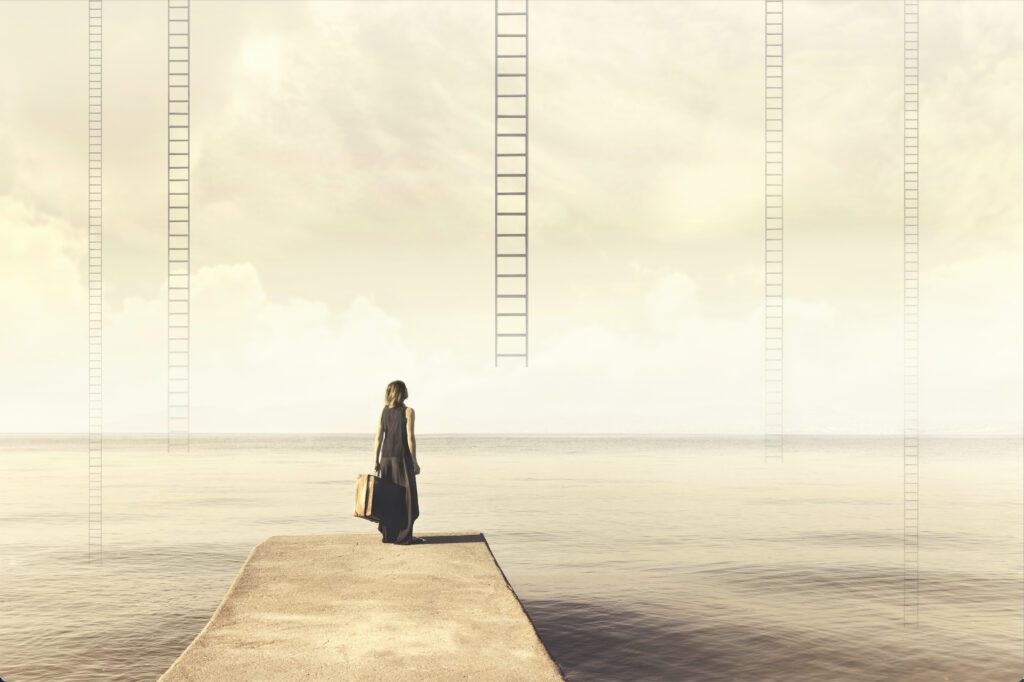 How to Recognize Opportunities Before They're Obvious: The Hidden Momentum Behind Life's Turning Points - image on https://thedreamcatch.com